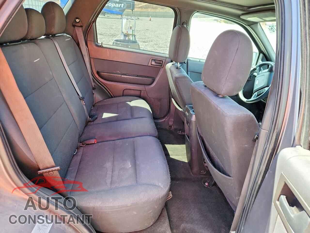 FORD ESCAPE XLT 2012 - 1FMCU9DG4CKB92105