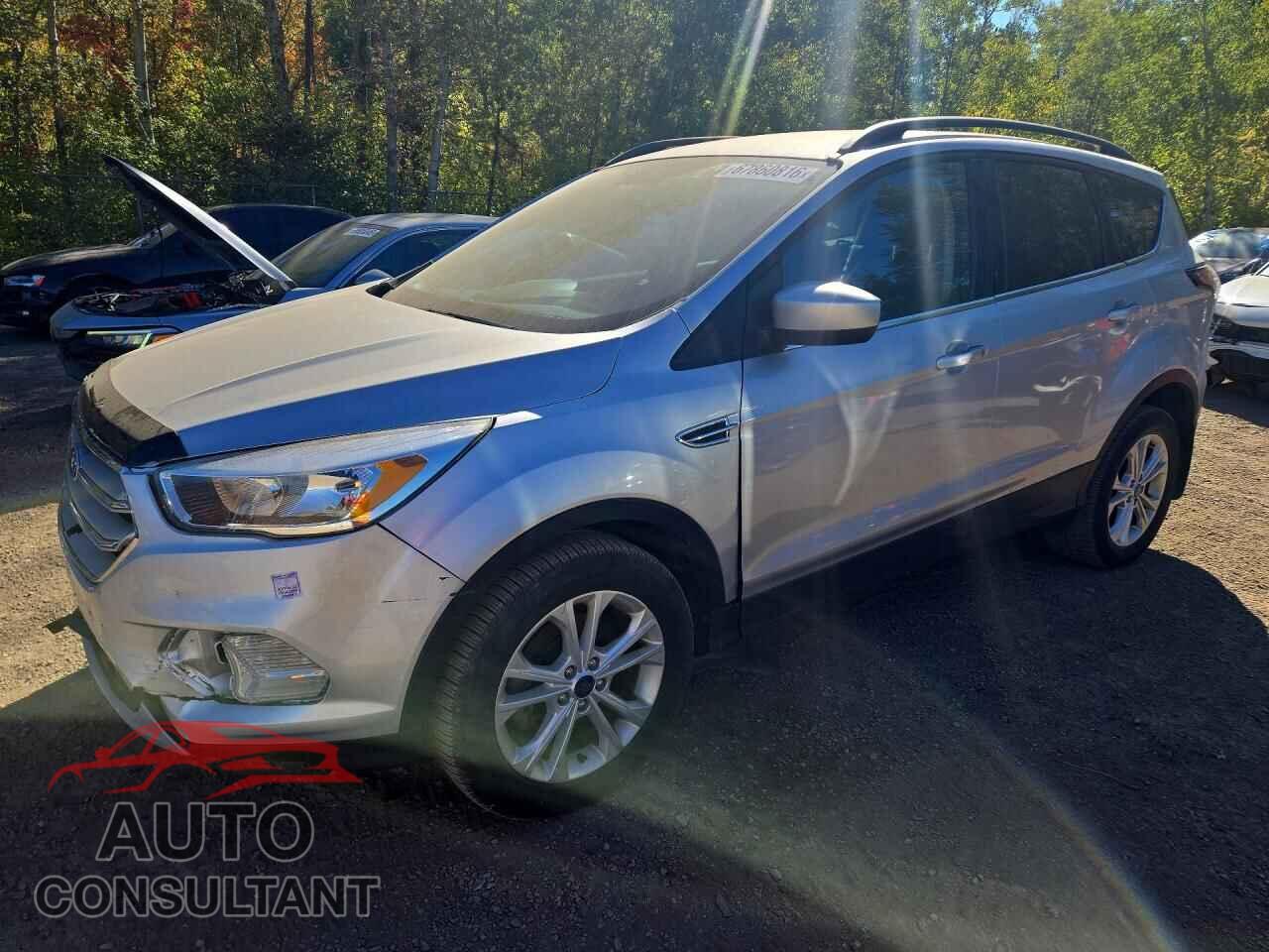 FORD ESCAPE 2018 - 1FMCU0GD6JUB91908