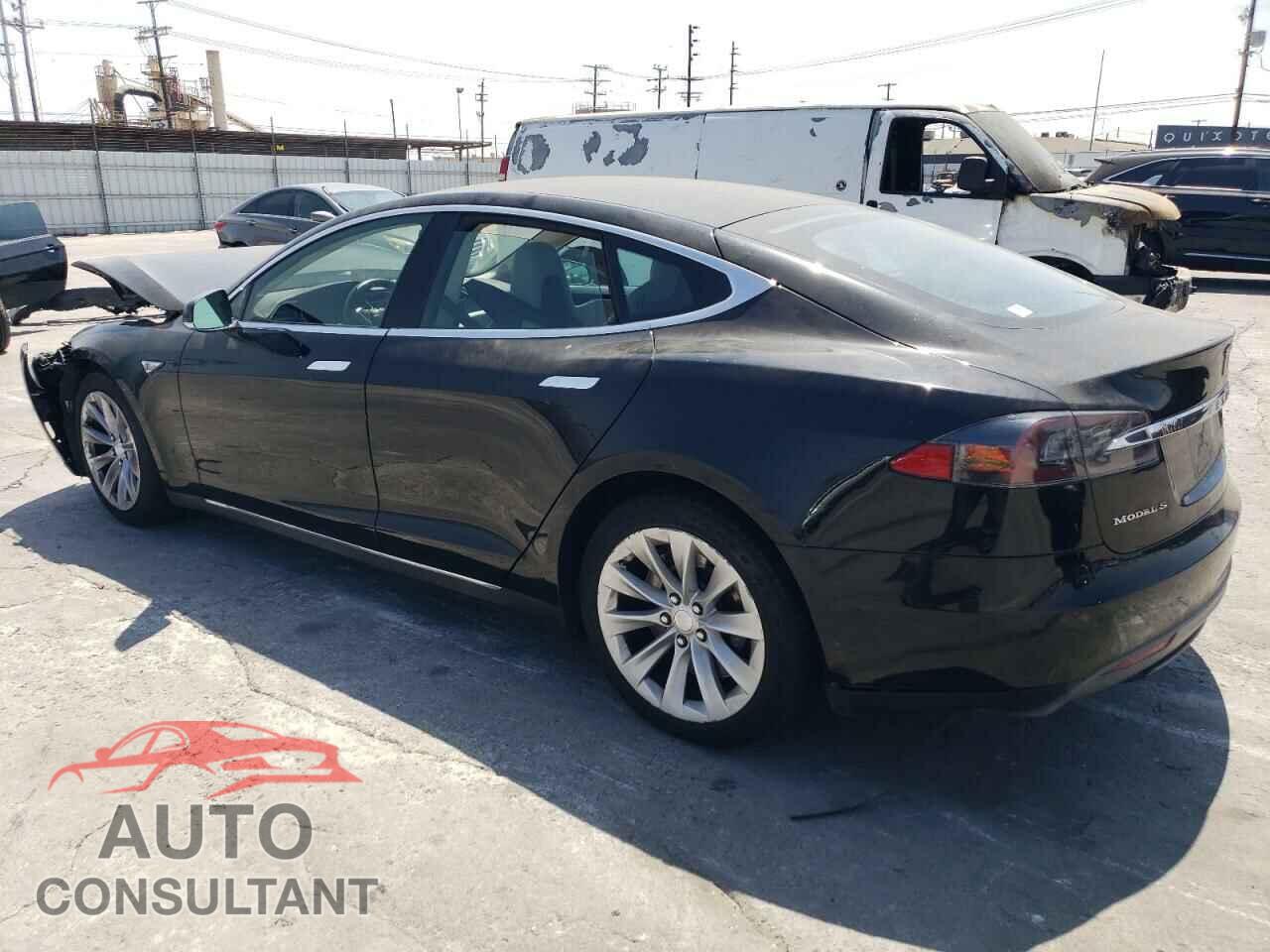TESLA MODEL S 2016 - 5YJSA1E26GF137199