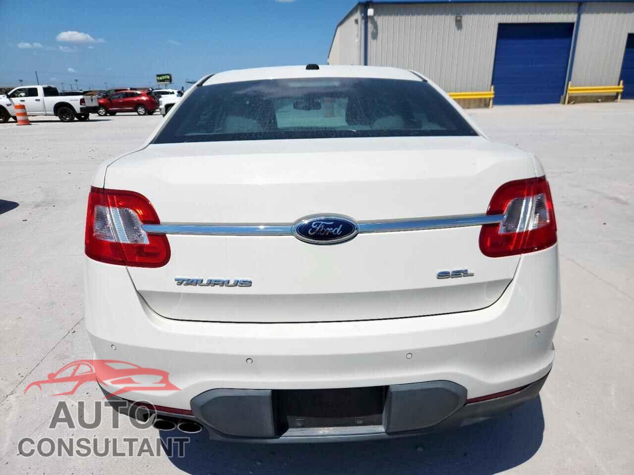 FORD TAURUS 2010 - 1FAHP2EW5AG160445