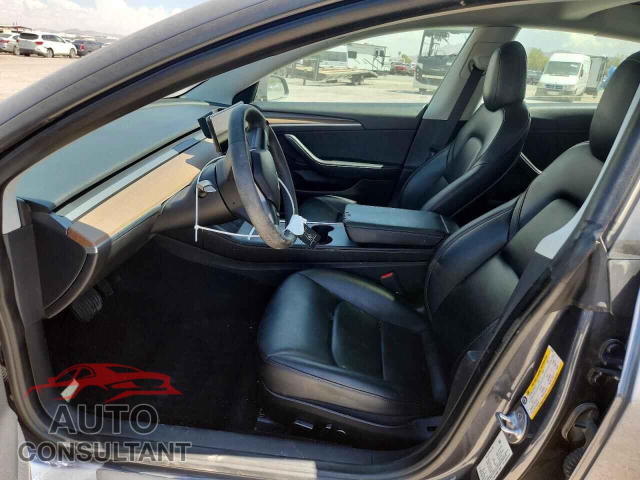 TESLA MODEL 3 2022 - 5YJ3E1EB5NF110050