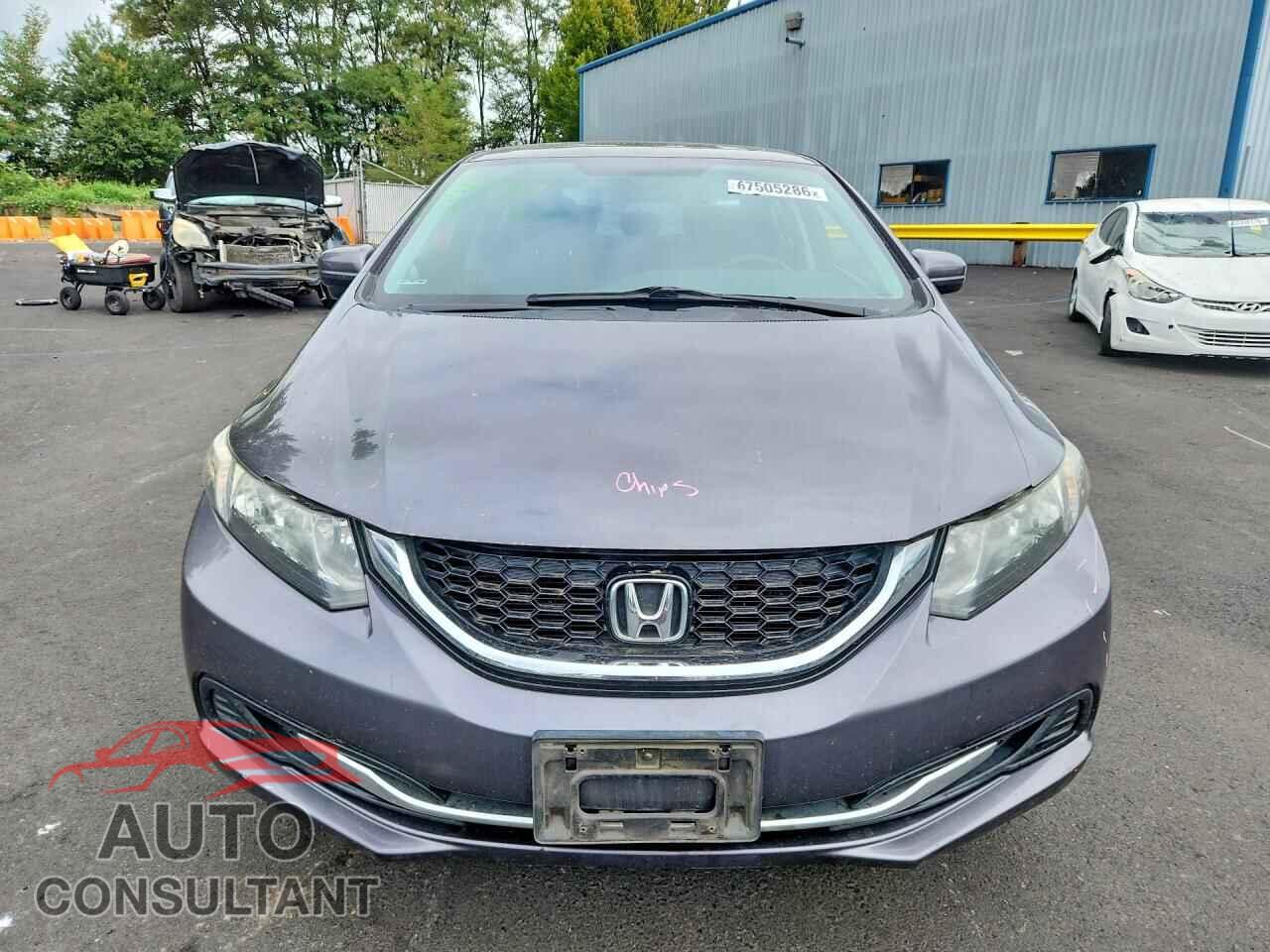 HONDA CIVIC 2015 - 2HGFB2F85FH555190