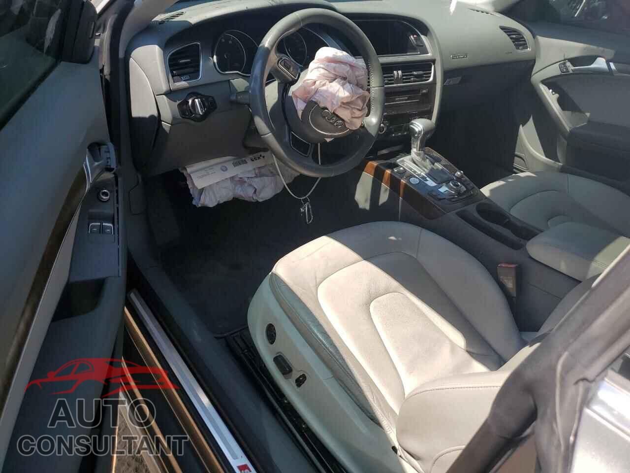AUDI A5 2015 - WAUMFAFR8FA003272