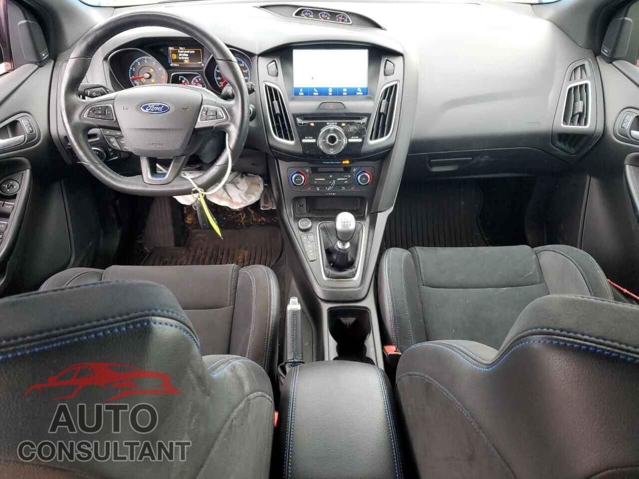 FORD FOCUS 2017 - WF0DP3TH0H4119779