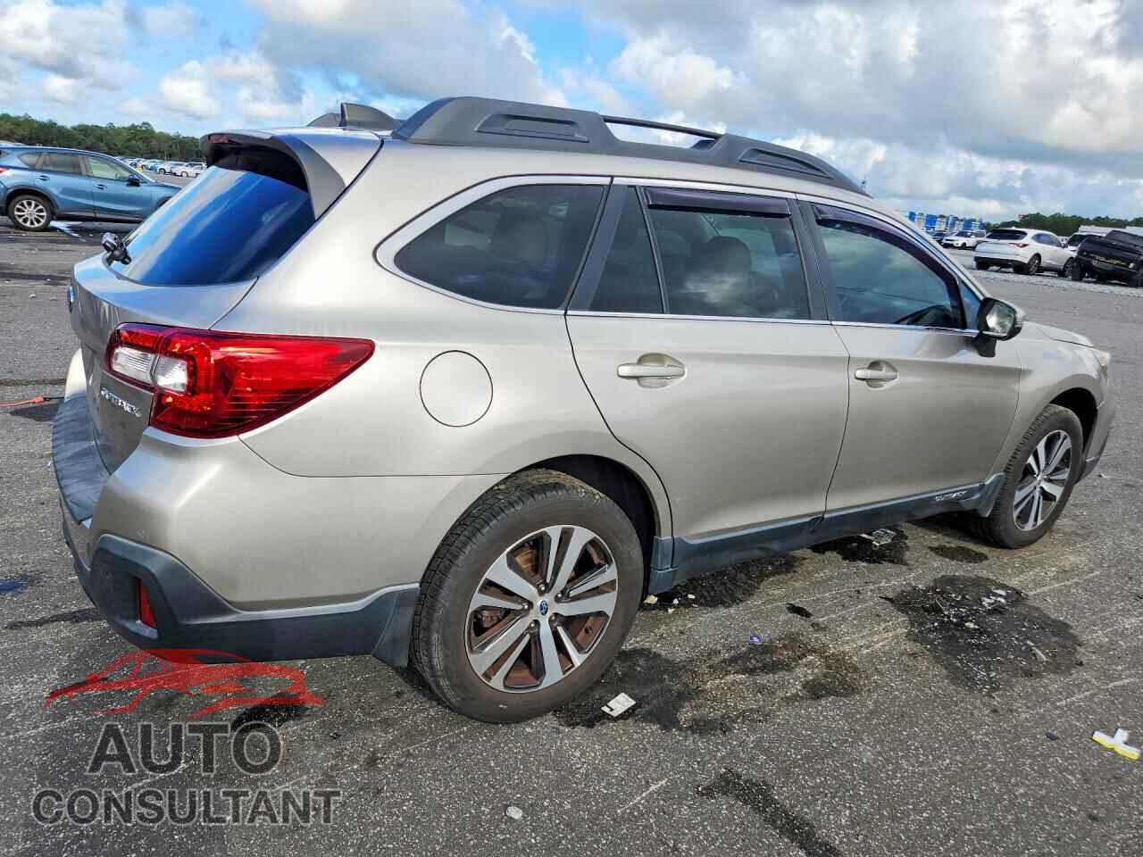 SUBARU OUTBACK 2018 - 4S4BSANC5J3390343