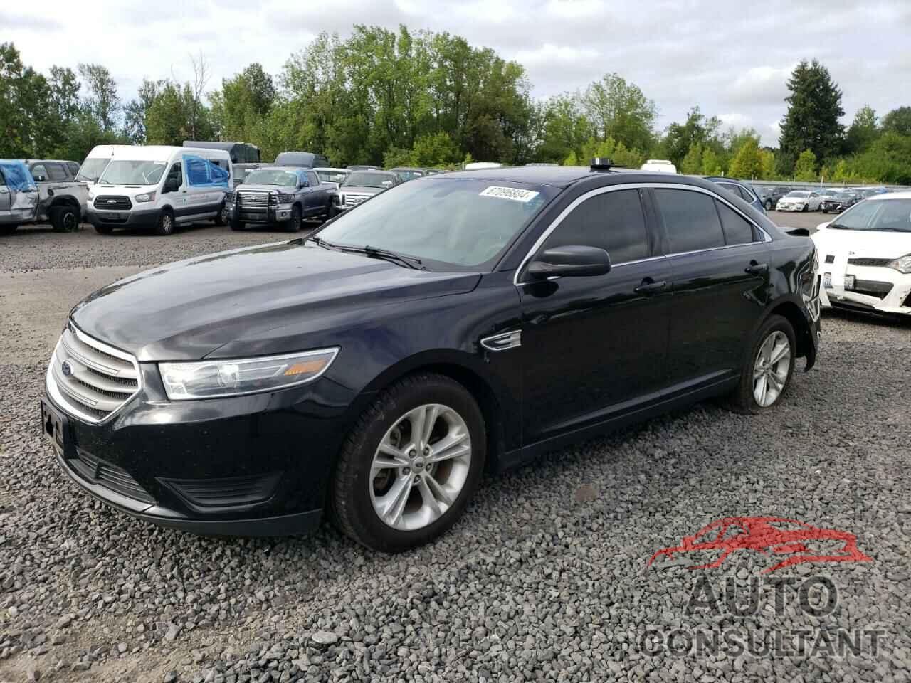 FORD TAURUS 2018 - 1FAHP2D82JG118866