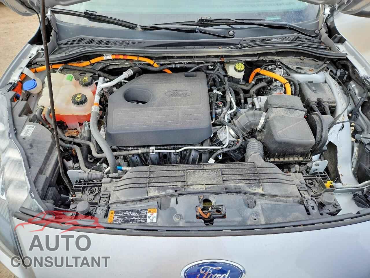 FORD ESCAPE 2020 - 1FMCU9DZXLUA60360