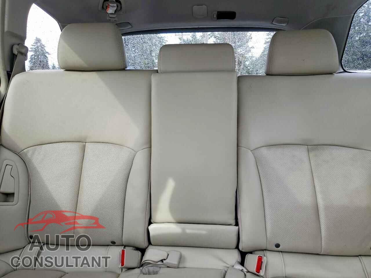 SUBARU OUTBACK 2014 - 4S4BRBLC2E3207894