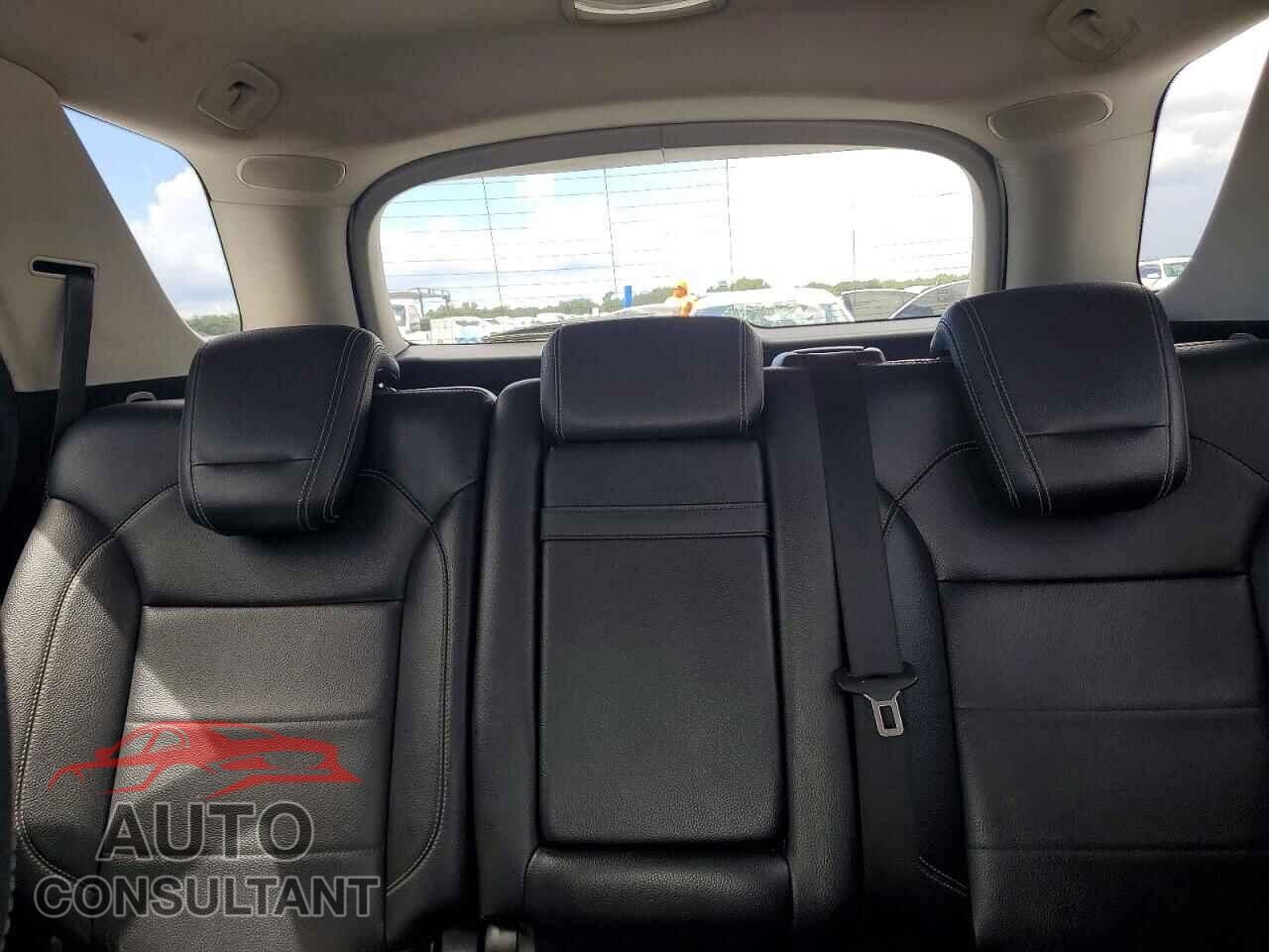 MERCEDES-BENZ M-CLASS 2012 - 4JGDA5HB6CA035802