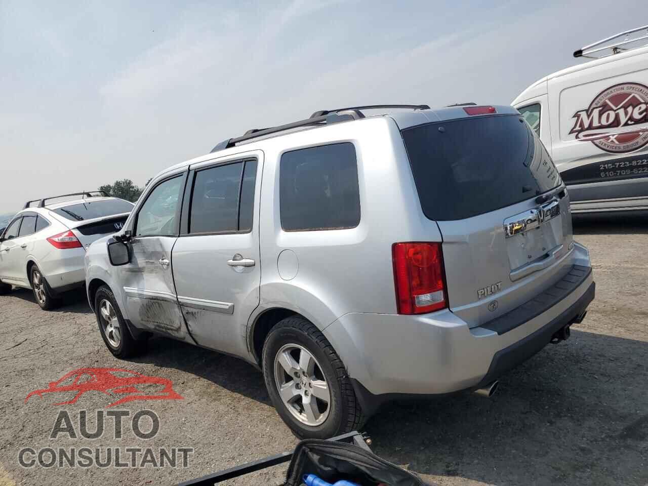 HONDA PILOT 2011 - 5FNYF4H74BB038121