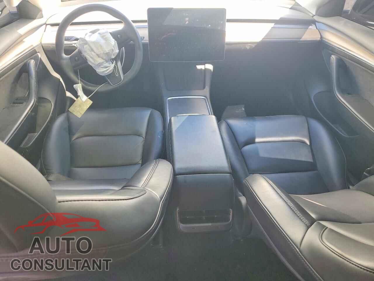 TESLA MODEL 3 2022 - 5YJ3E1EA3NF376433