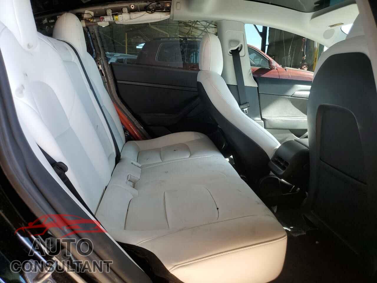 TESLA MODEL 3 2022 - 5YJ3E1EC2NF343683