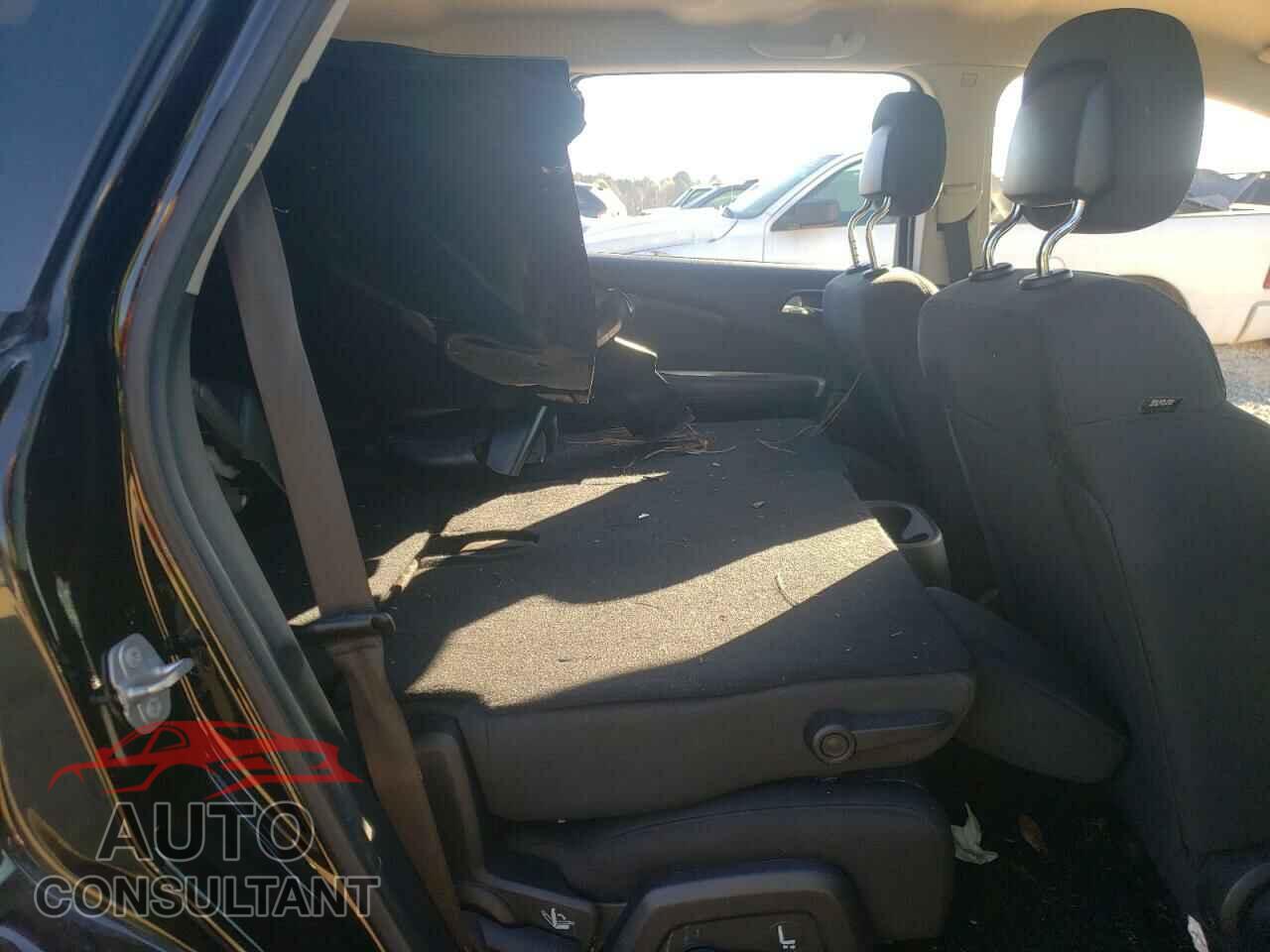 DODGE JOURNEY 2018 - 3C4PDCAB8JT527356