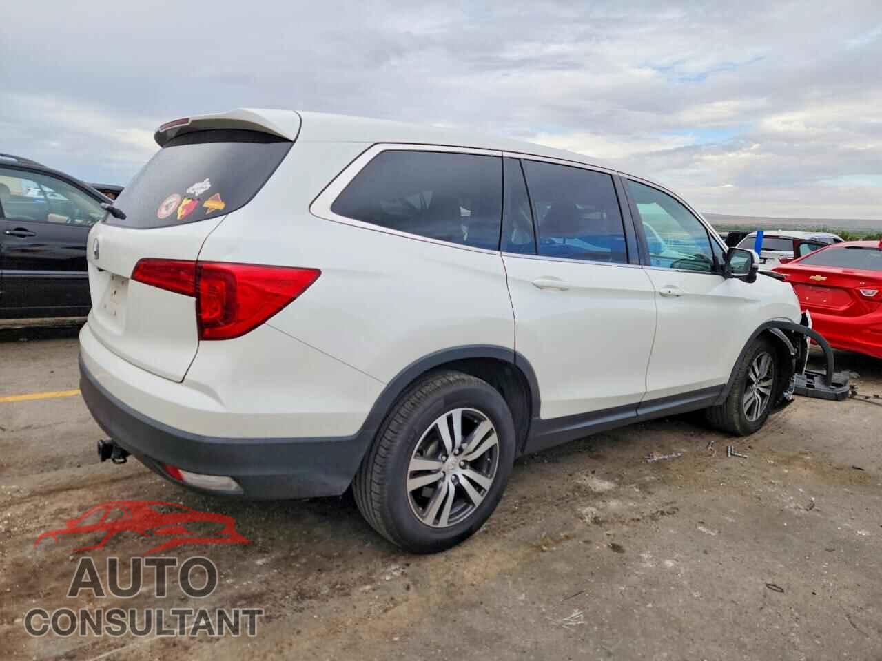 HONDA PILOT 2017 - 5FNYF5H64HB025794
