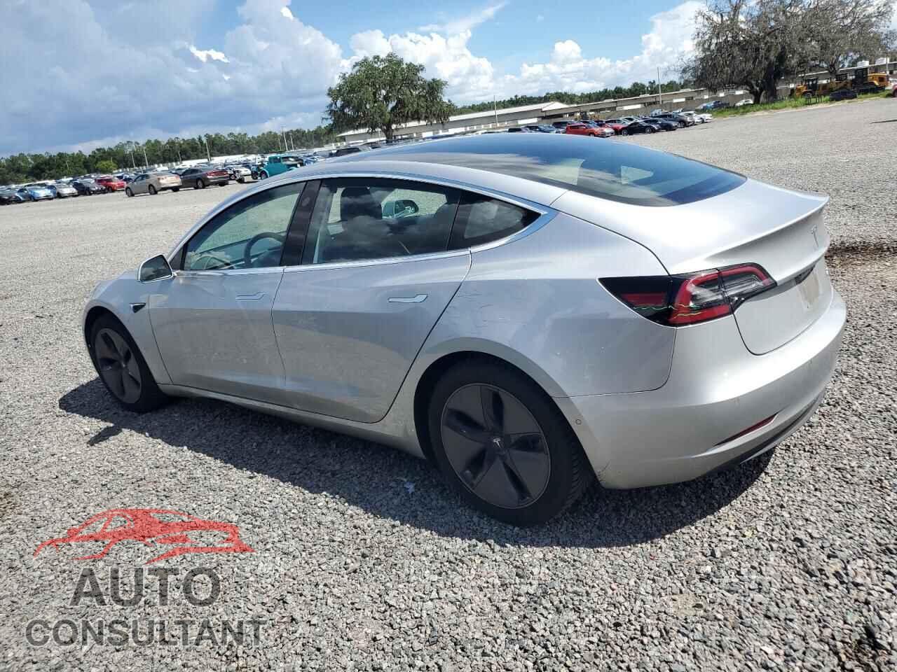 TESLA MODEL 3 2018 - 5YJ3E1EB7JF104549