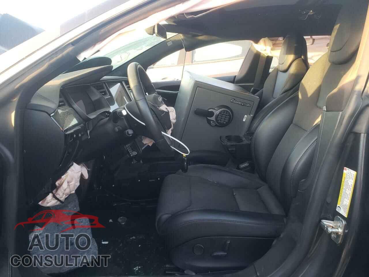 TESLA MODEL S 2018 - 5YJSA1E27JF274899