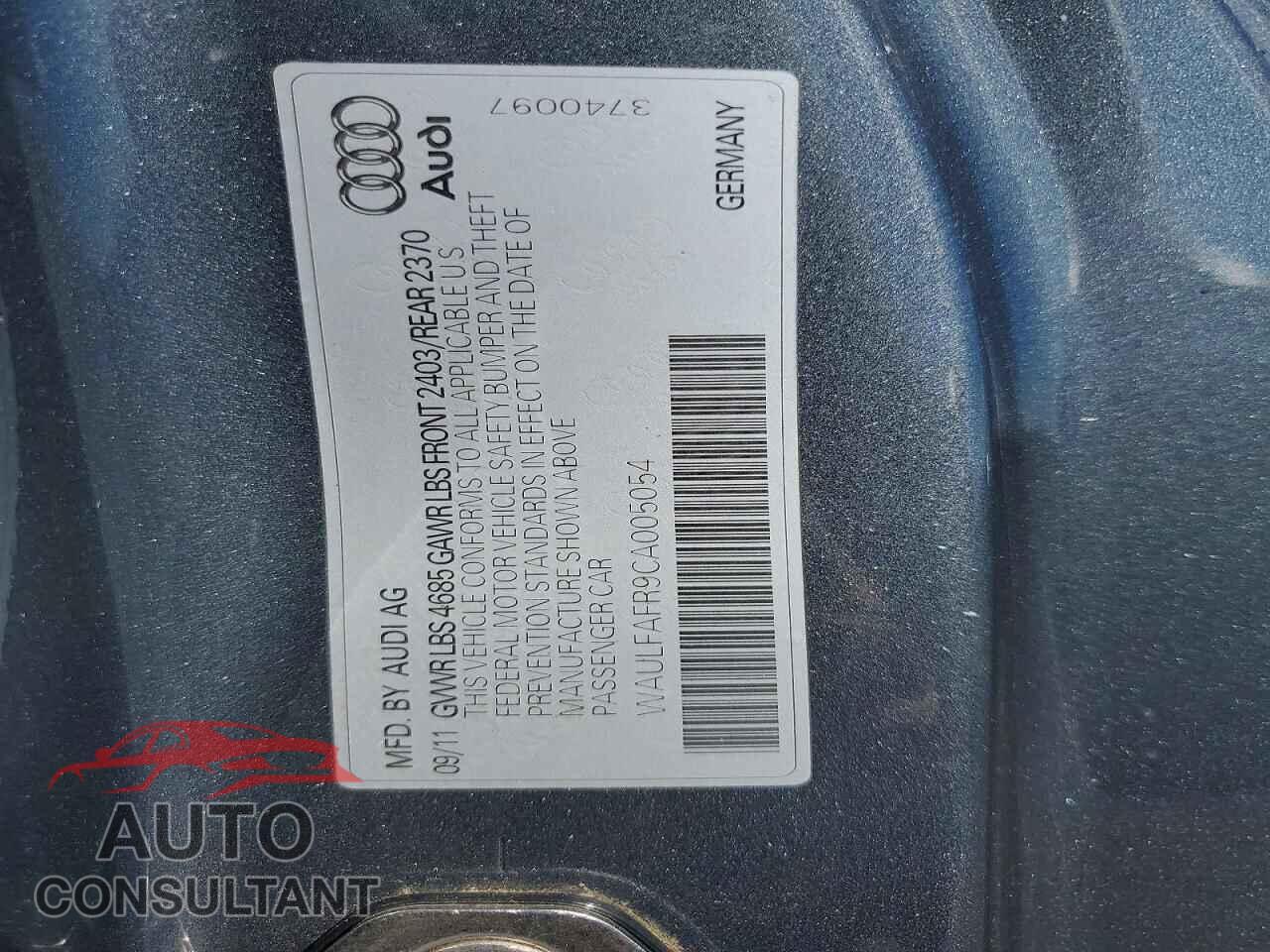 AUDI A5 2012 - WAULFAFR9CA005054
