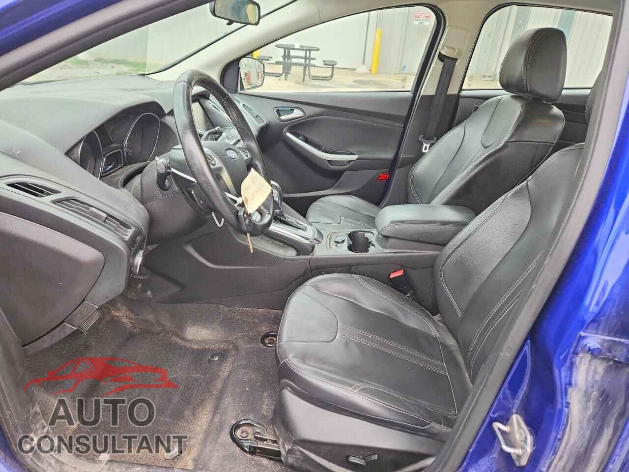 FORD FOCUS 2013 - 1FADP3F2XDL105114