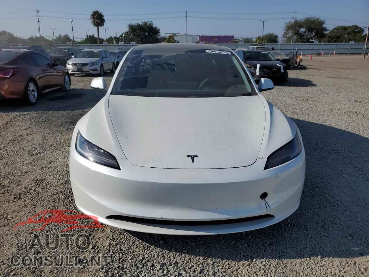 TESLA MODEL 3 2024 - 5YJ3E1EB9RF763034