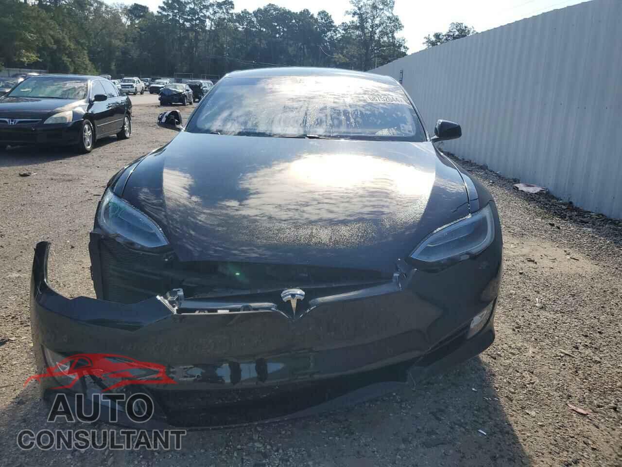 TESLA MODEL S 2016 - 5YJSA1E18GF155890