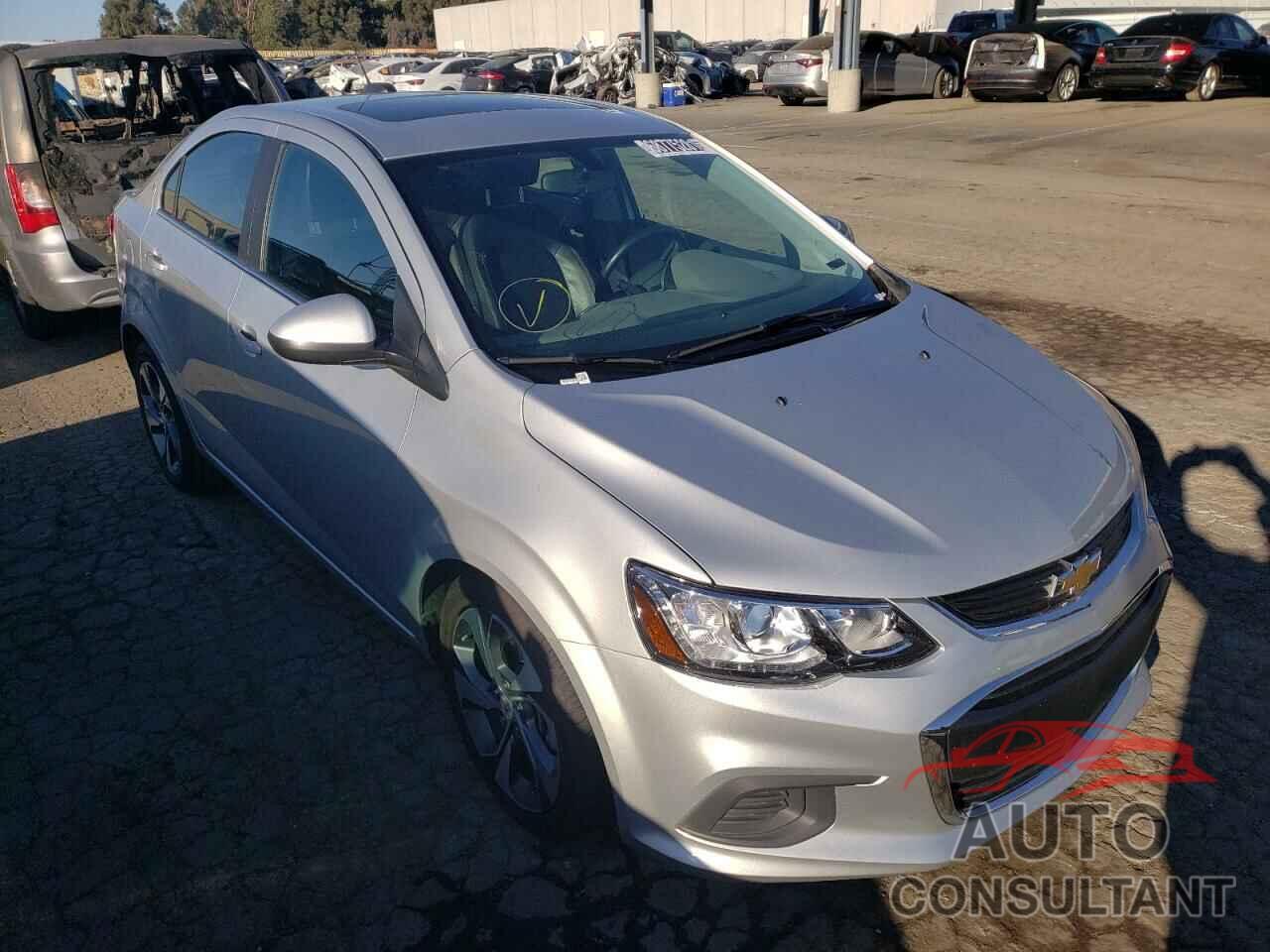 CHEVROLET SONIC 2020 - 1G1JF5SB7L4113321