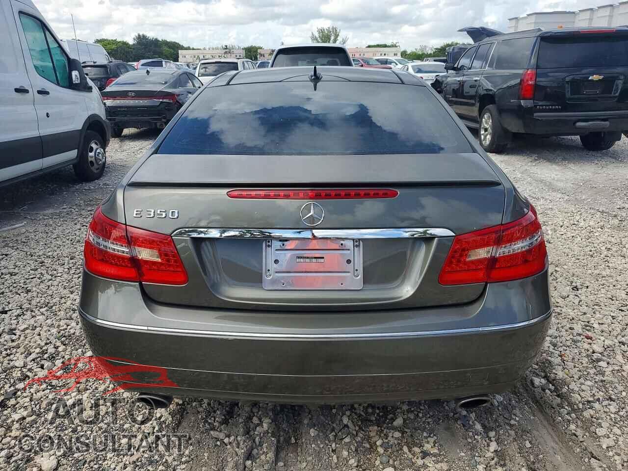 MERCEDES-BENZ E-CLASS 2013 - WDDKJ5KB5DF188458