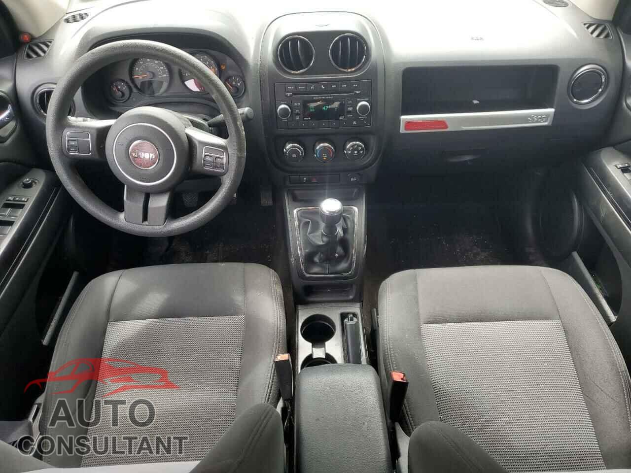 JEEP COMPASS 2017 - 1C4NJDBB1HD127756