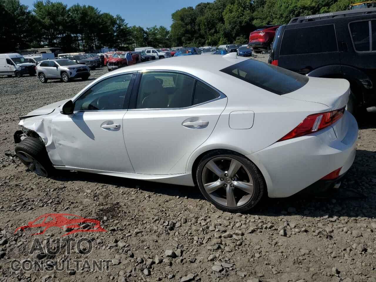 LEXUS IS 2014 - JTHCE1D26E5002246