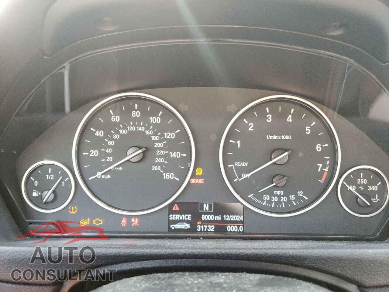 BMW 3 SERIES 2016 - WBA8E5G55GNU20107