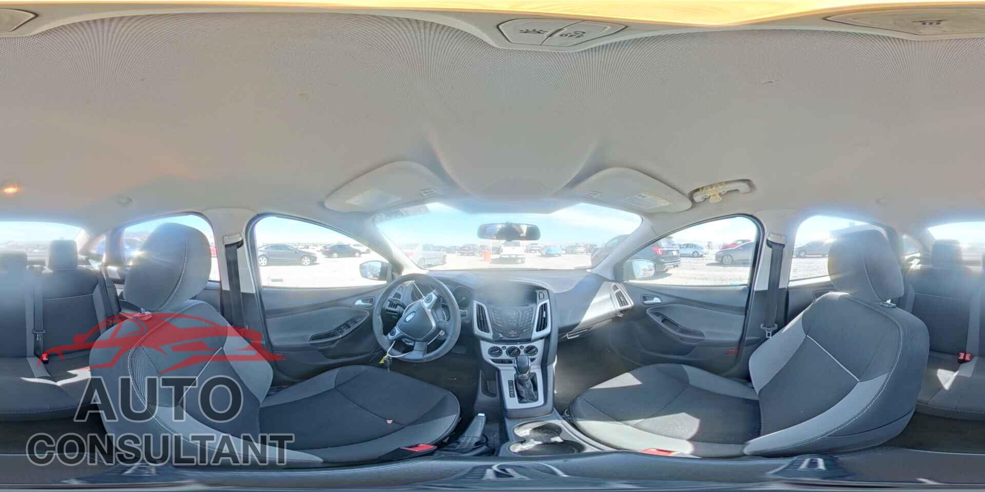 FORD FOCUS 2014 - 1FADP3F26EL407100