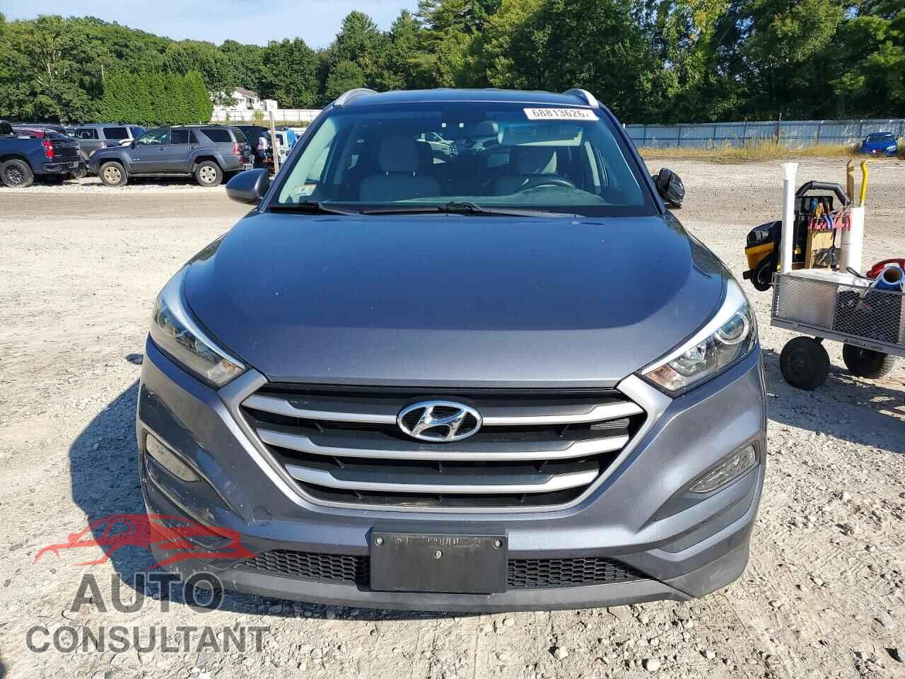 HYUNDAI TUCSON 2018 - KM8J3CA42JU650744