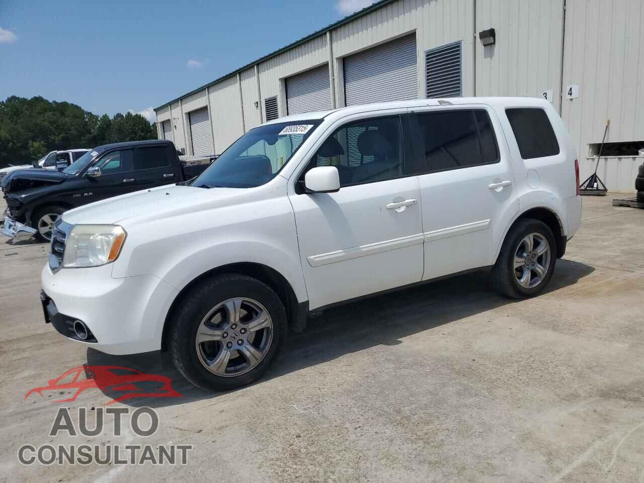 HONDA PILOT 2013 - 5FNYF3H51DB002995