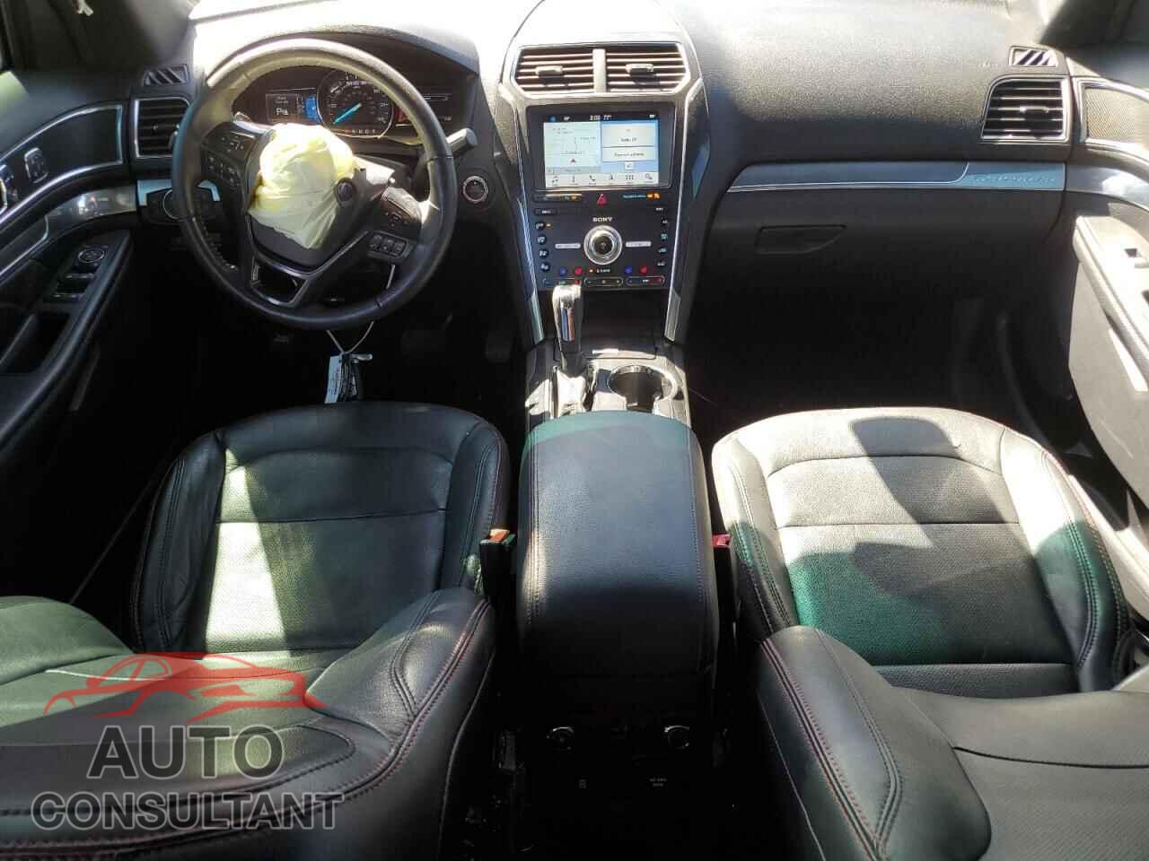 FORD EXPLORER 2019 - 1FM5K8GT2KGB01223
