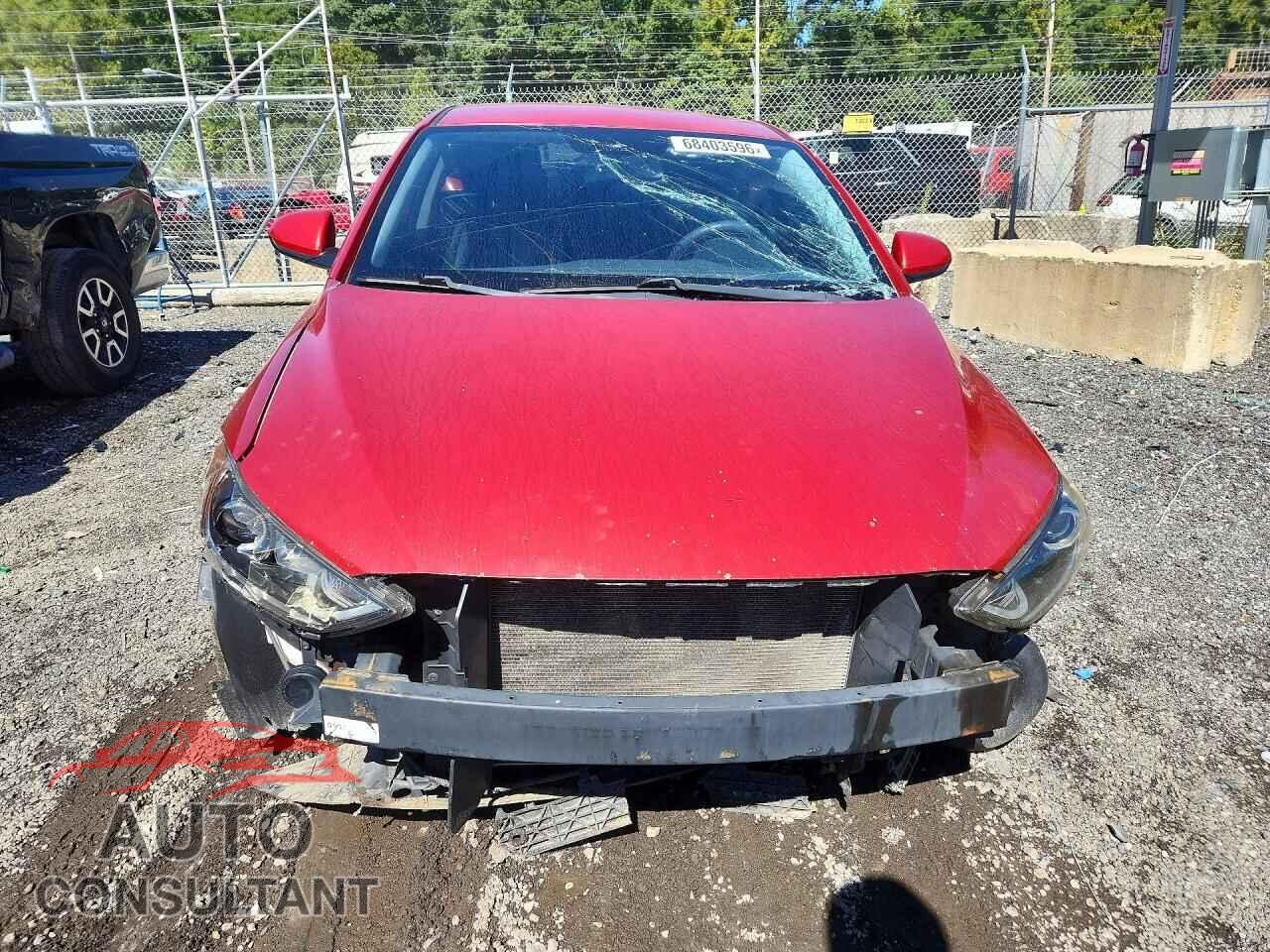 HYUNDAI ELANTRA 2018 - 5NPD84LF1JH257397