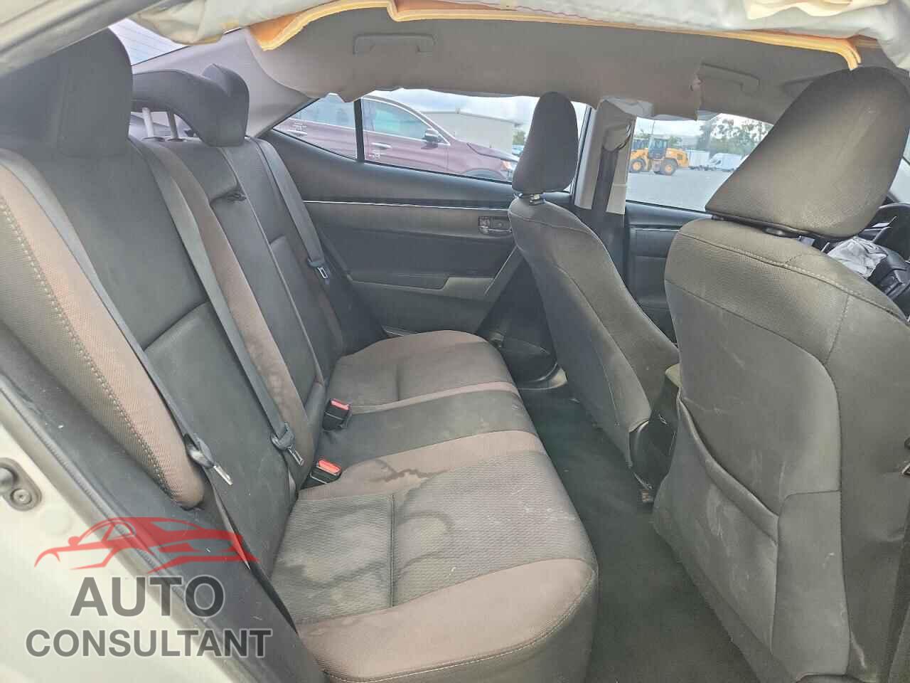 TOYOTA COROLLA 2017 - 5YFBURHE4HP591890