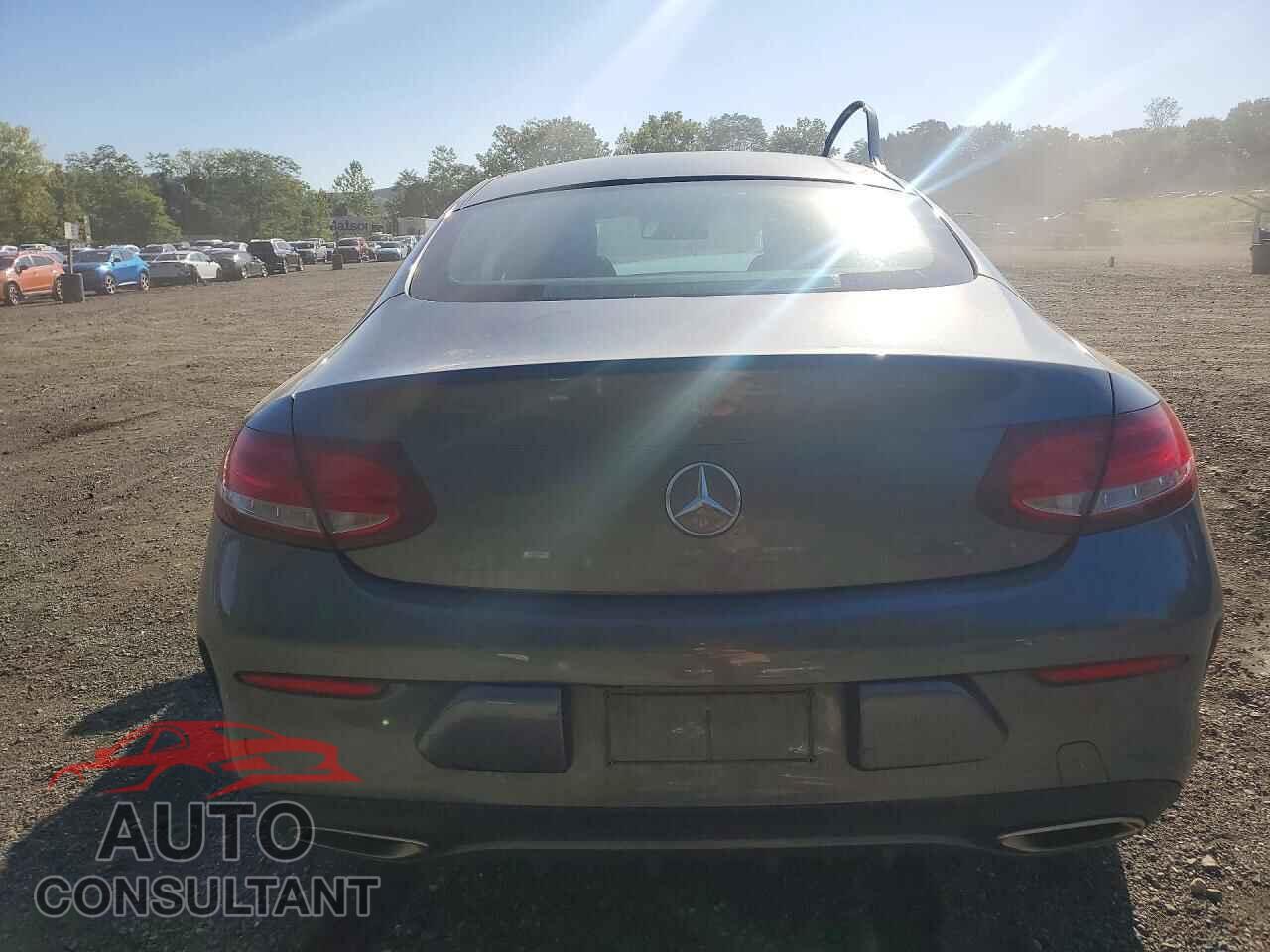 MERCEDES-BENZ C-CLASS 2017 - WDDWJ4KB3HF334941