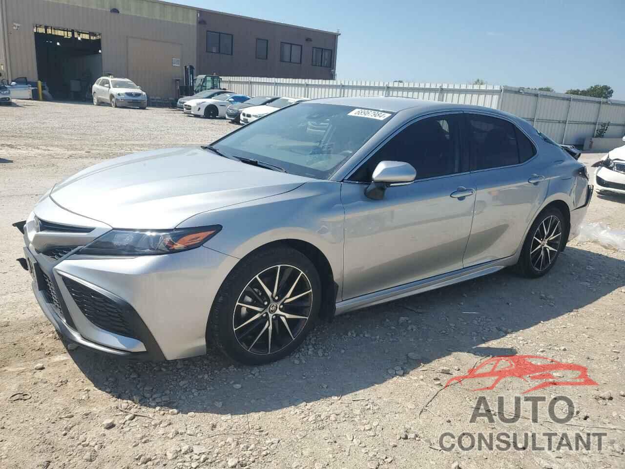 TOYOTA CAMRY 2023 - 4T1G11BKXPU077893