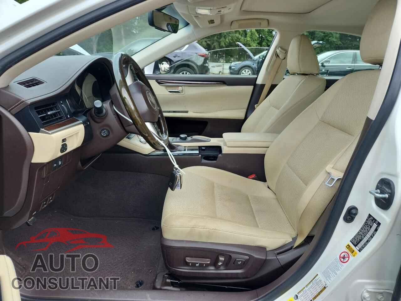 LEXUS ES350 2016 - JTHBK1GG5G2215852