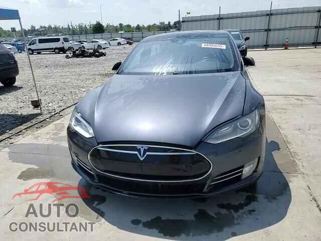 TESLA MODEL S 2015 - 5YJSA1S28FF088512