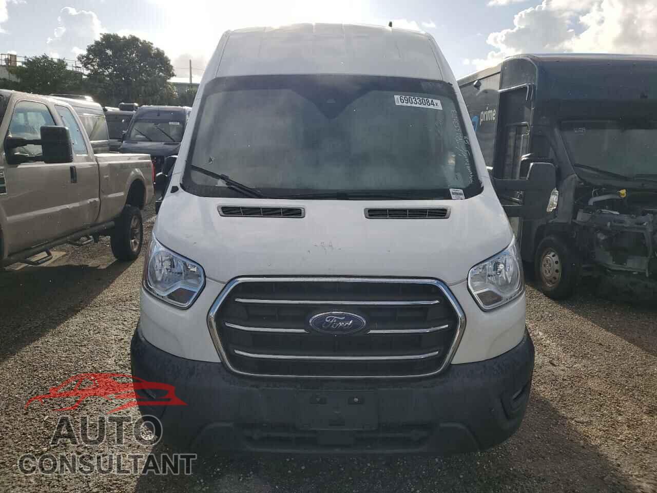 FORD TRANSIT 2020 - 1FTBR3X83LKA65512