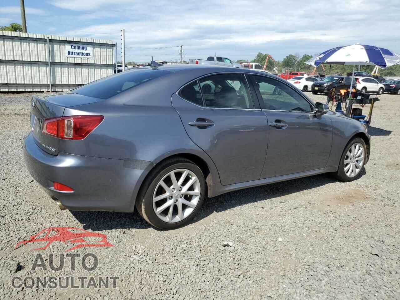 LEXUS IS 2013 - JTHCF5C26D5061480
