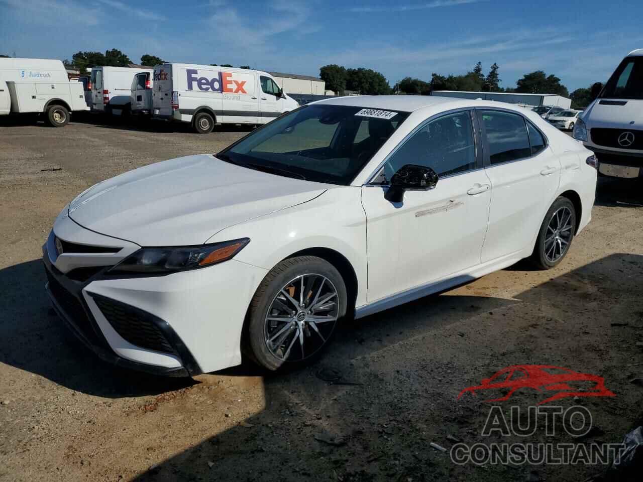 TOYOTA CAMRY 2023 - 4T1G11AK0PU798645