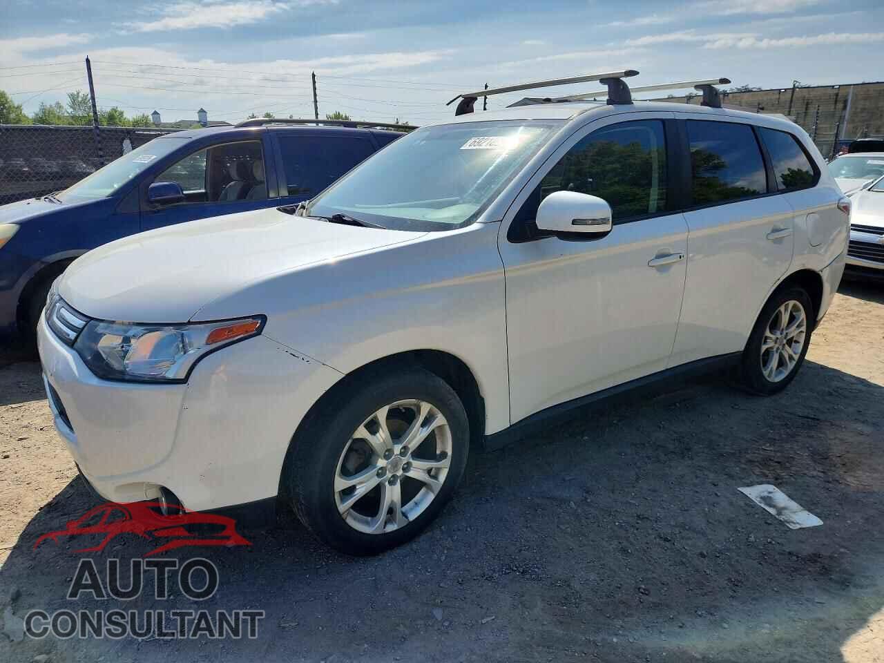MITSUBISHI OUTLANDER 2014 - JA4AD3A30EZ014061
