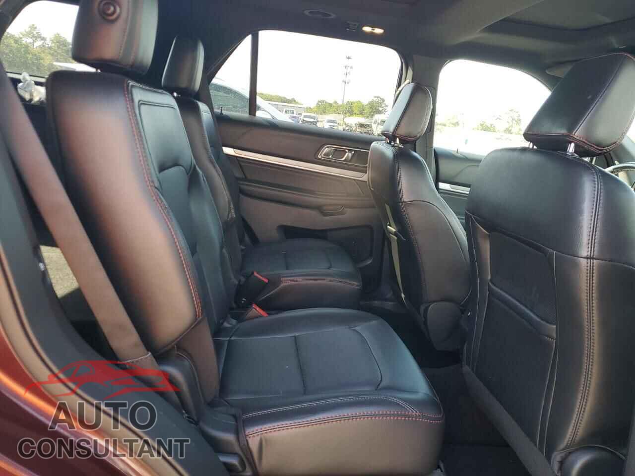 FORD EXPLORER 2018 - 1FM5K8GT7JGB83383