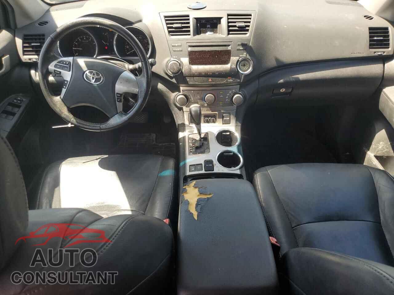 TOYOTA HIGHLANDER 2012 - 5TDBK3EH5CS154112