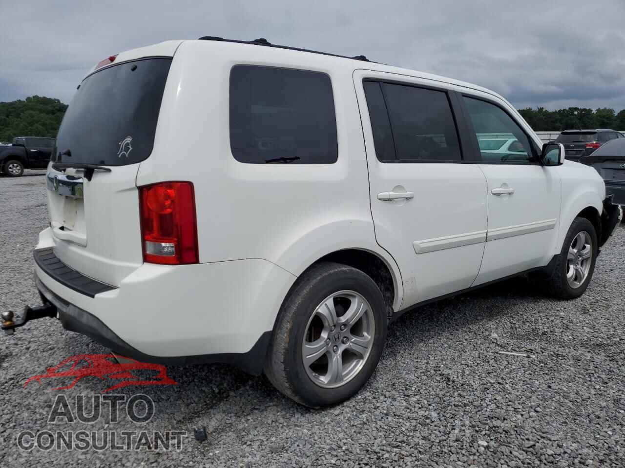 HONDA PILOT 2013 - 5FNYF3H57DB001284