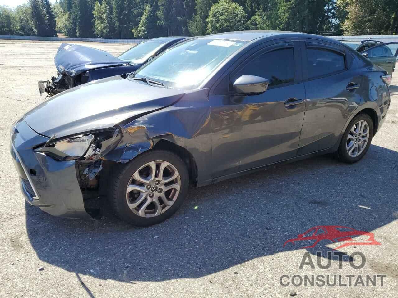 TOYOTA YARIS 2017 - 3MYDLBYV5HY162584