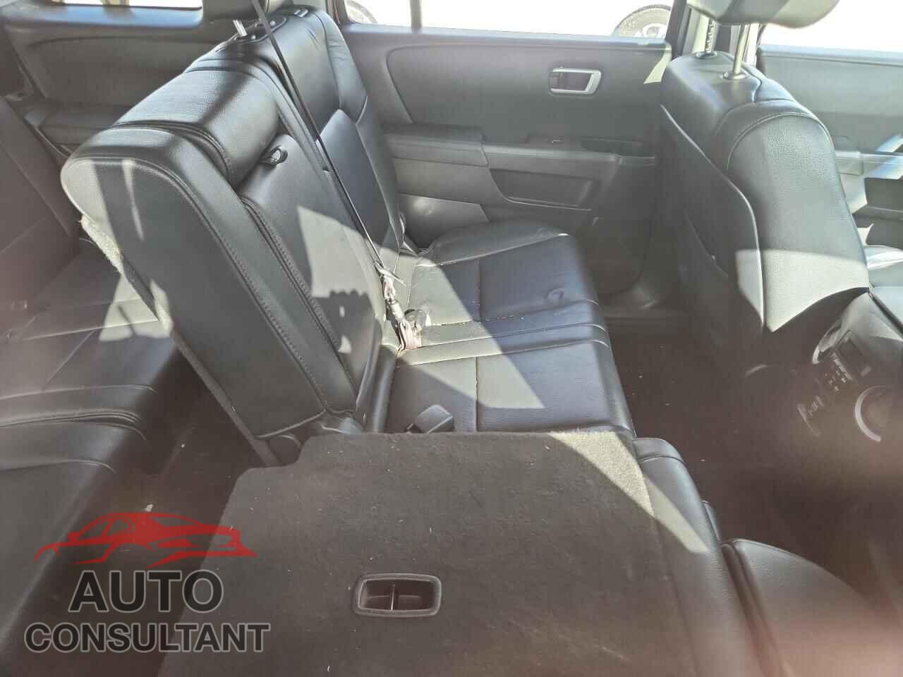 HONDA PILOT 2012 - 5FNYF4H54CB078103
