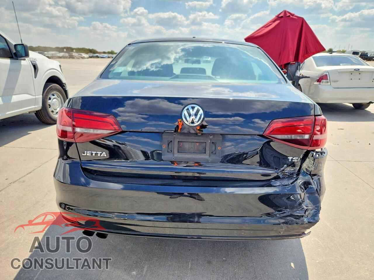 VOLKSWAGEN JETTA 2017 - 3VW2B7AJ4HM282605