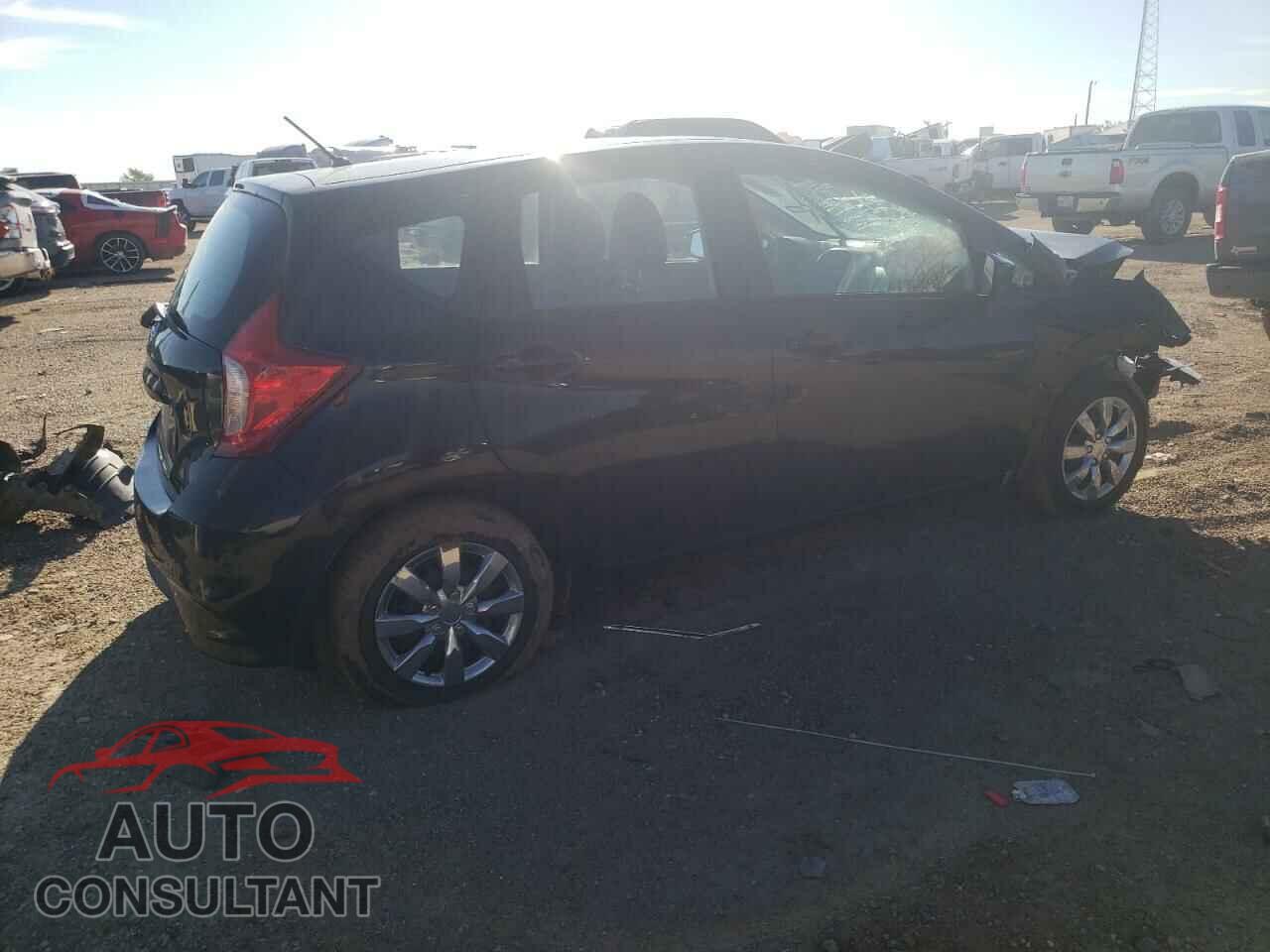NISSAN VERSA 2018 - 3N1CE2CP2JL353222